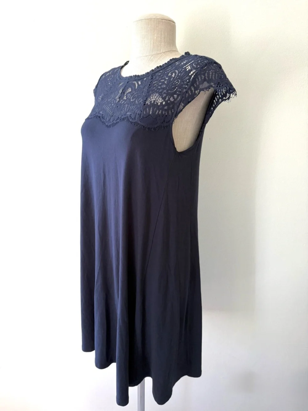 LOFT Navy Blue Lace Yoke Cap Sleeve Mini Swing Dress A-Line Crochet Detail Sz S - Picture 9 of 14